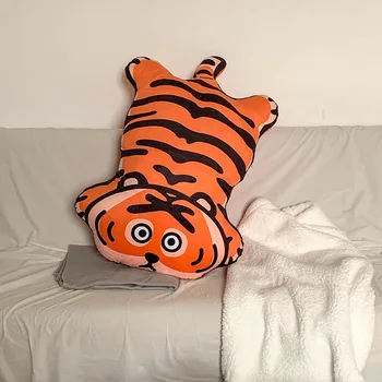 Тигър възглавница диван нощно легло възглавница татами плувка прозорец мързелив човек спящ облегалка плюшена кукла